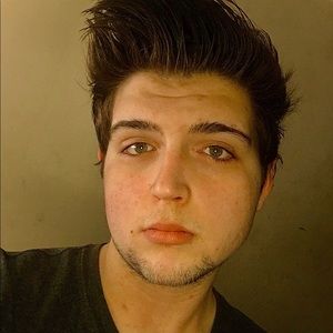 Meet your Posher, Zack